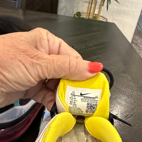 Nike Air Max 270 React Multicolor Sneakers - Picture 3 of 4